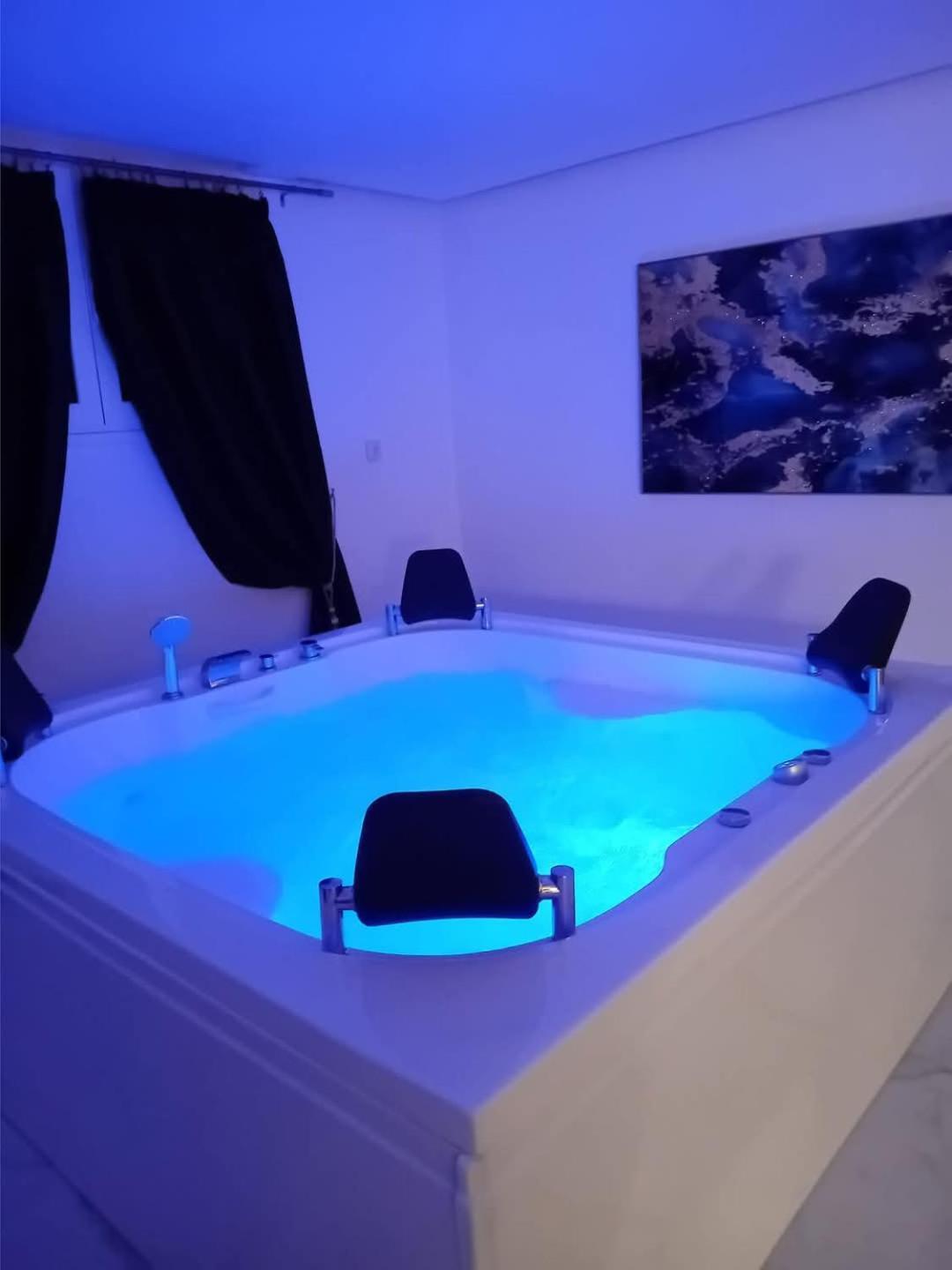 Meteora Grande Luxury Suite & Spa Villa كالامباكا المظهر الخارجي الصورة
